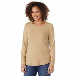 Discount 🔥 Passports Crew Neck Rib Tee 😉